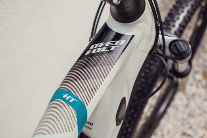 a pair of headphones